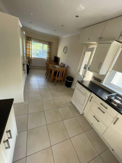 3 Bed Country Near Omagh Holiday home